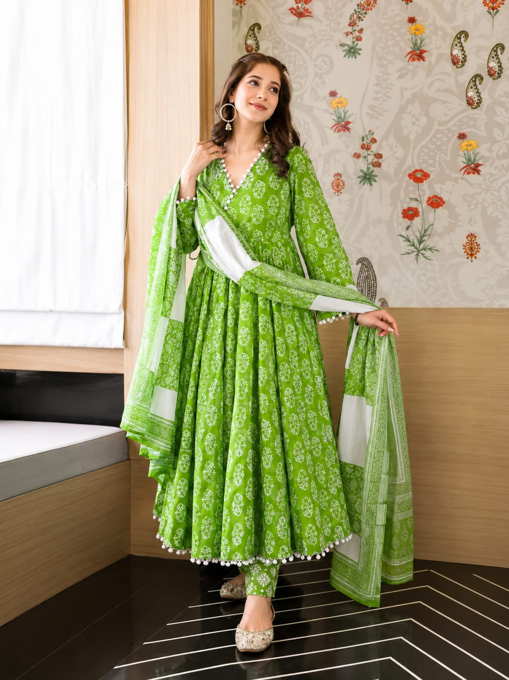 New Trending Women's Kurta & Pant Dupatta Set | Stylish Ethnic Wear for Girls & Women